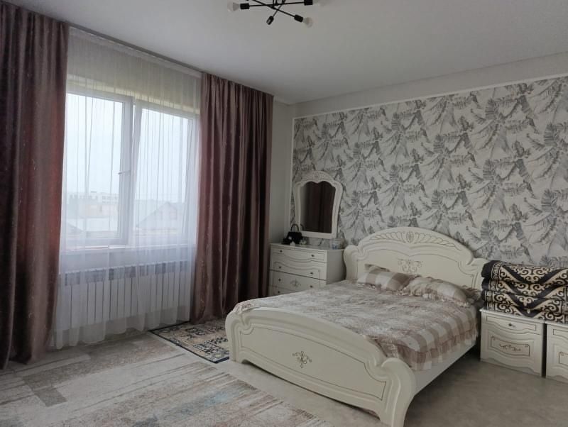 Продам дом большой