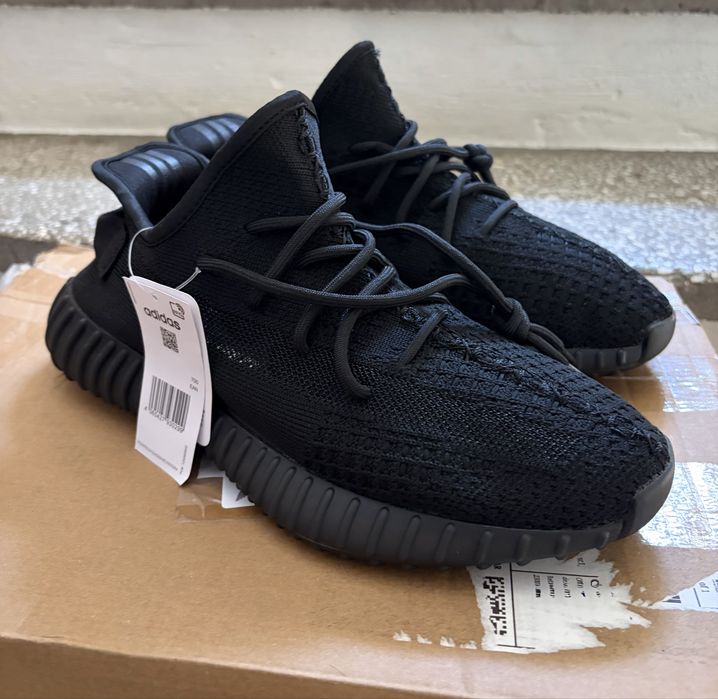 Yezzy 350 v2 boost onyx