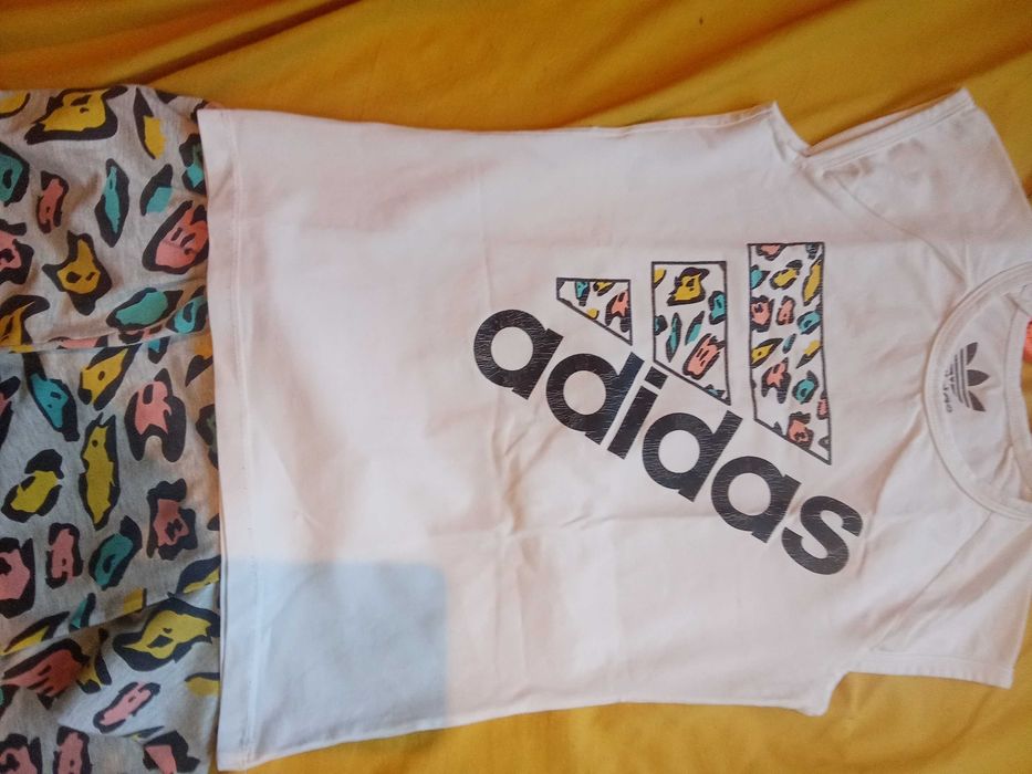 Екип Adidas за момиче 8  г.- 12 евро.