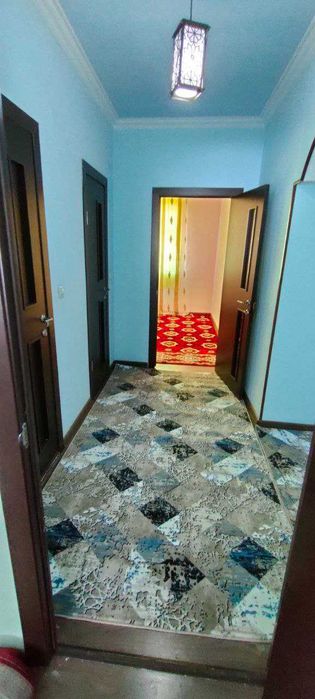 Sotiladi: 3 xonali 3-qavatdan gʼishtli qulay uy – Qarshi, Most yoni