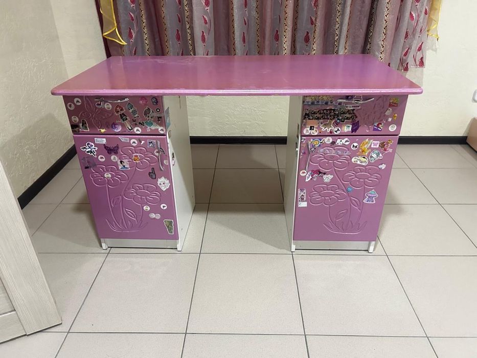 Детский гарнитур для девочки