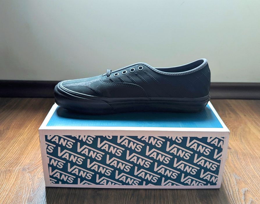Vans Vault Authentic VLT LX