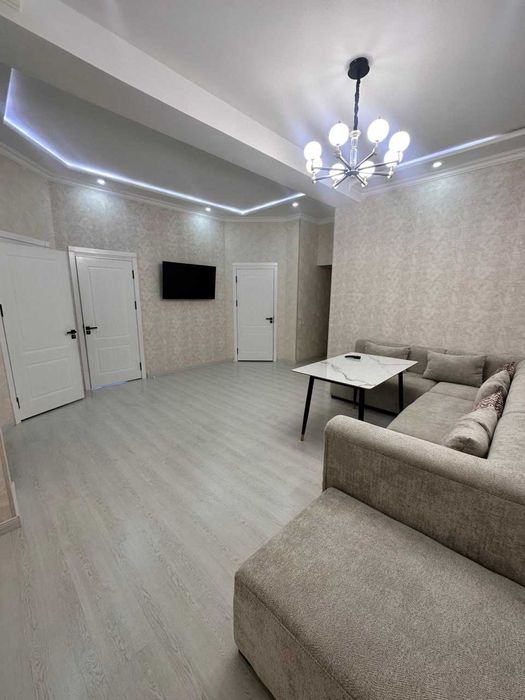 мирзоулугбек 3х ком новостройка с кадастром по супер цене успейте 80м;