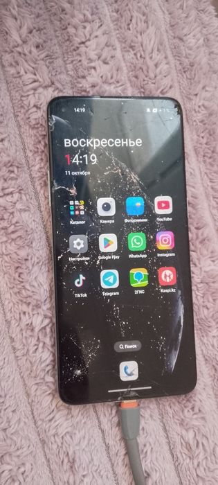 Продам 2 телефон