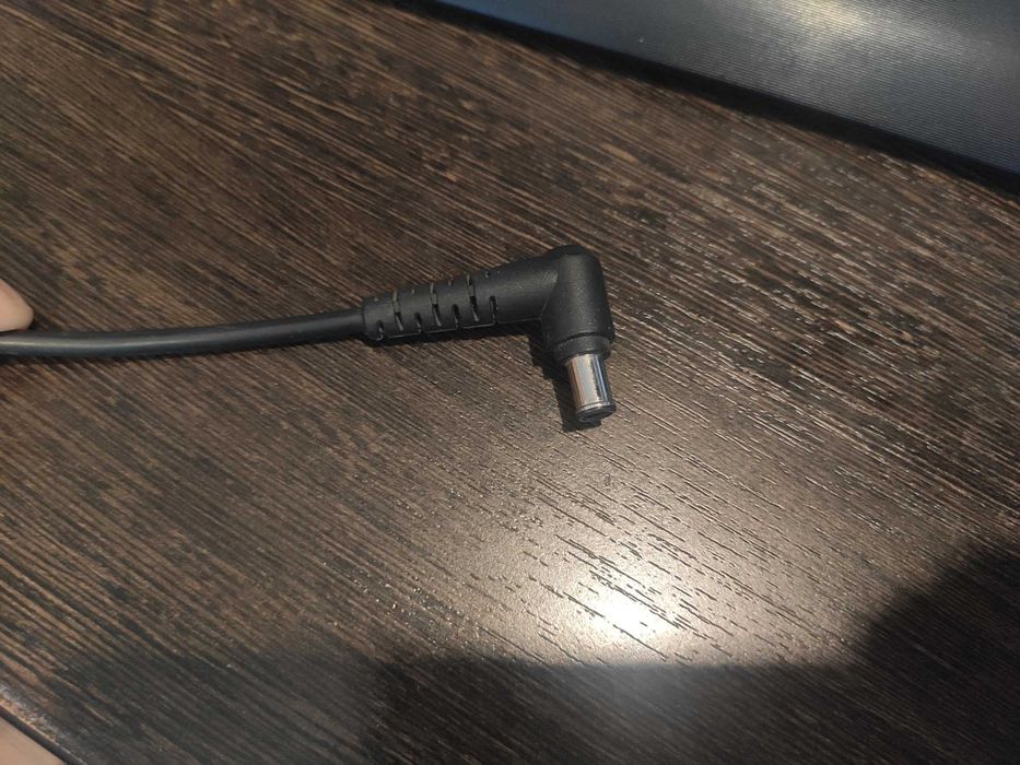 Зарядное устройство для ноутбука 19.5V 3.9A