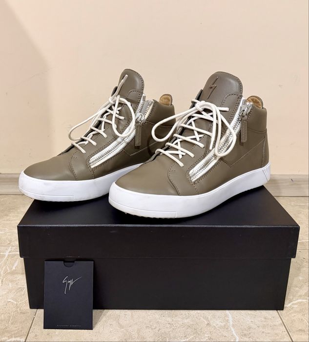 Кецове Giuseppe Zanotti