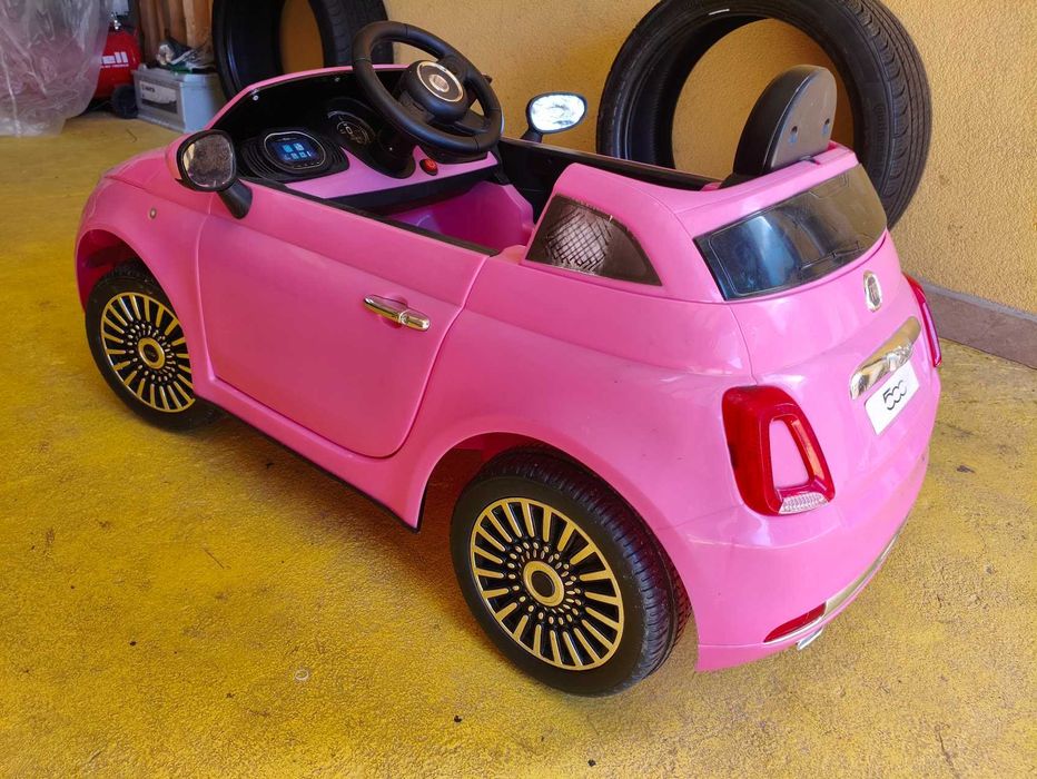 Акумулаторна кола Fiat 500, гаранционна батерия