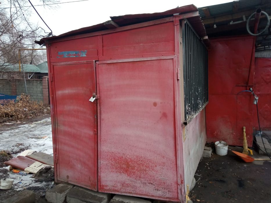 Киоска бутик  железный