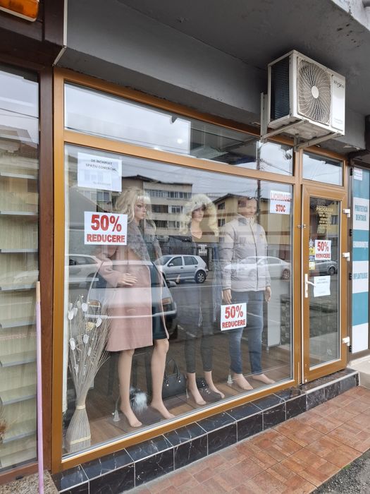 Spațiu comercial de închiriat