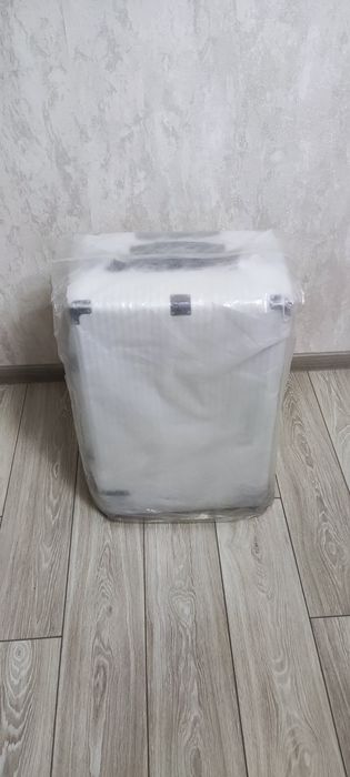 Чемодан новый, с расширением