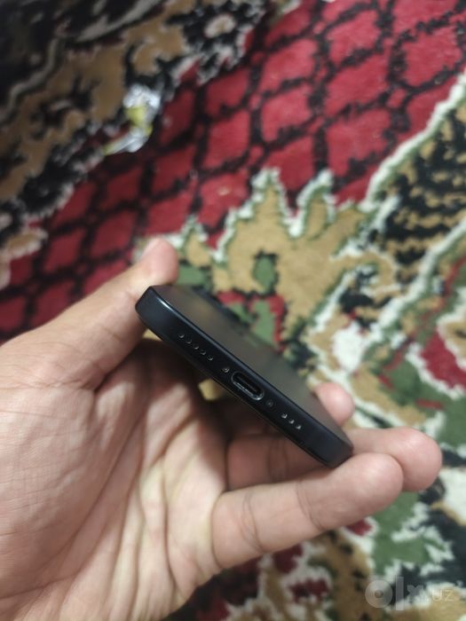 iPhone 15 yangidek 128/93