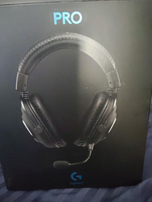 Геймърски слушалки Logitech G PRO Gaming