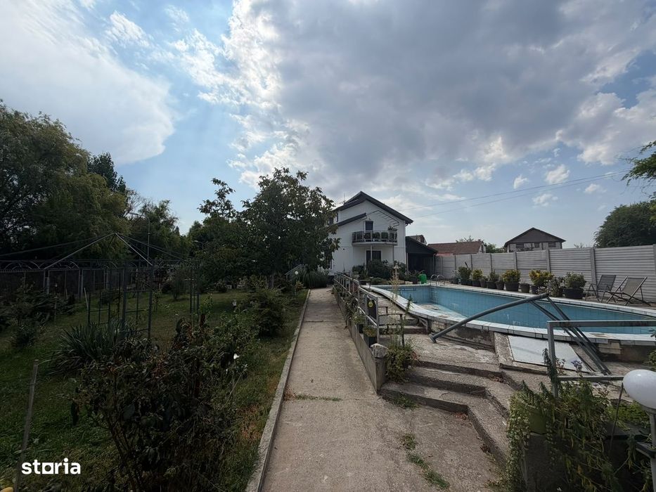 Casa de vânzare-zona exclusivistă