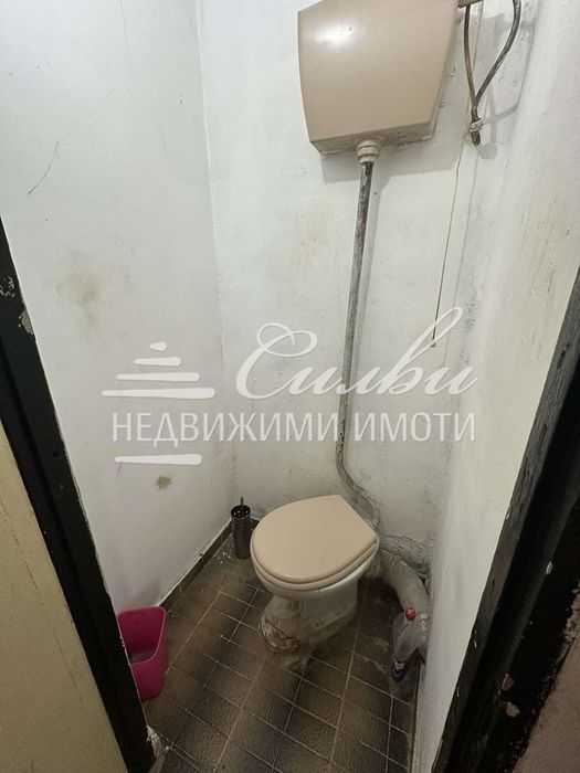 Тристаен апартамент - кв.Боровец