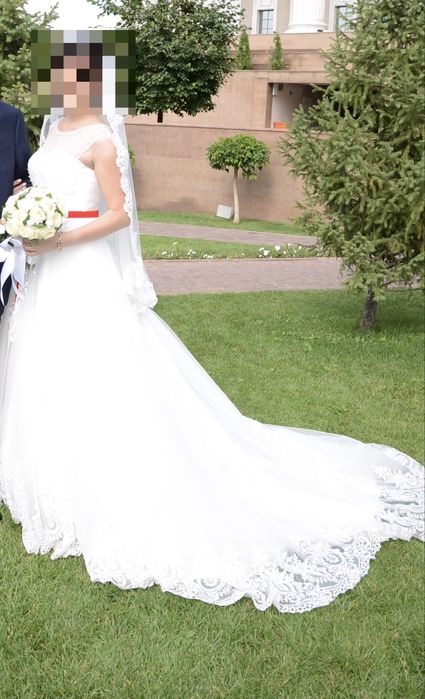 Свадебное платье