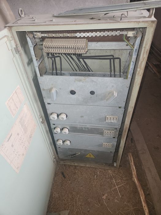 Продаётся Шить старый поколение новый.  Шить сотилади буринги янги