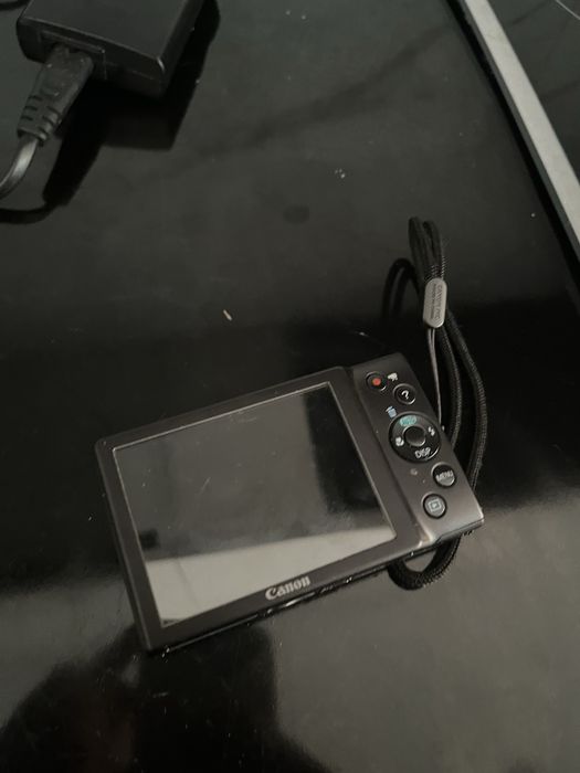 Canon PowerShot A4050 IS