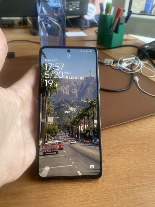 Xiaomi 11T сматрфон