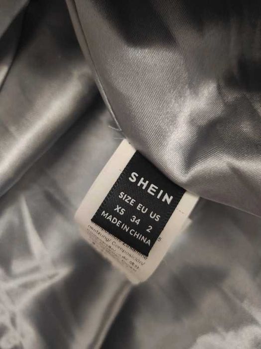 Rochie elegantă de seară lungă în formă de A