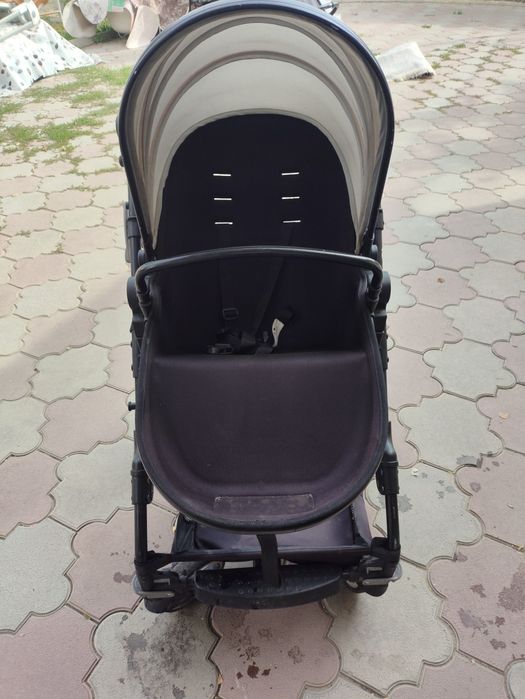 Продам детскую коляску