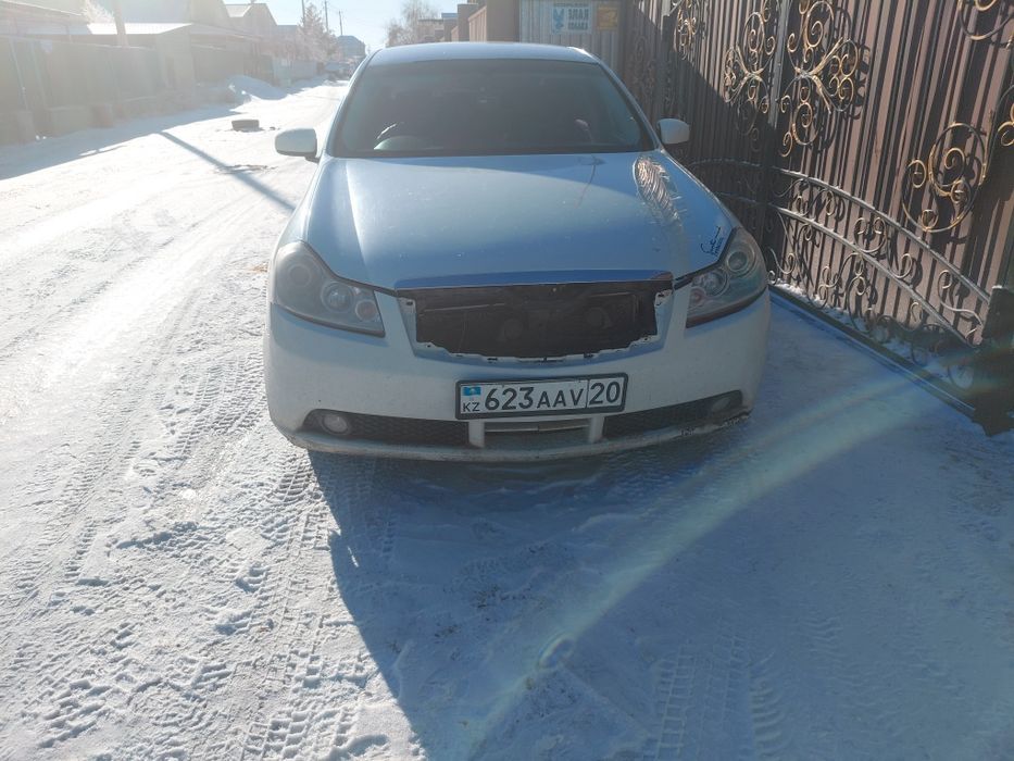 Продам ниссан Фуга