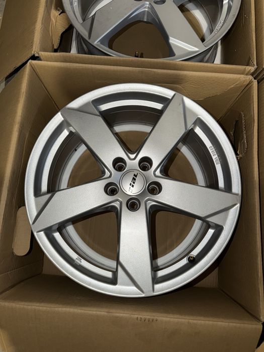 Jate Rial 8jx19 5x112 Volskwagen