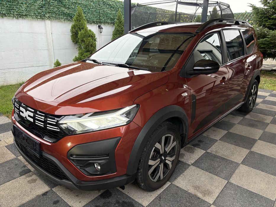 DACIA Jogger 2023 — imagine 1