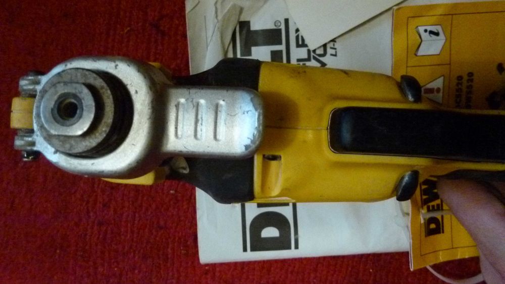 DeWalt DCS355 18V XR Brushless Акумулаторен мултифункционален инструмент