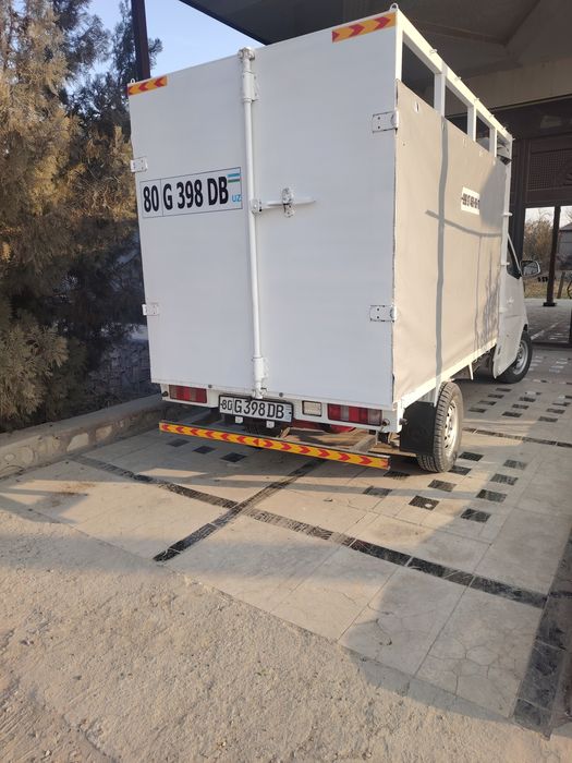 Changan bortli yuk avtomobil