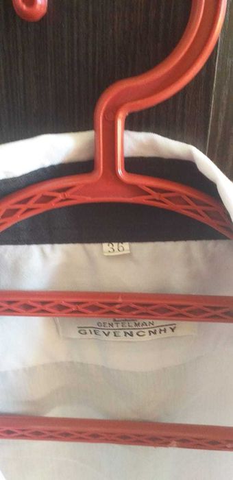 Продам рубашки на мальчика