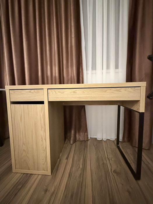 Birou IKEA Micke