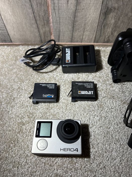 Yuneec Steady Grip gimbal cu camera GoPro Hero 4 + Bonus