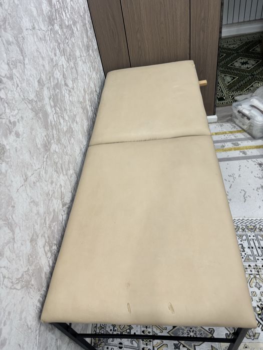 Продаю Кушетку Салонная