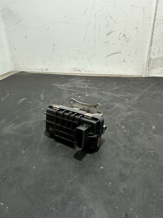 Actuator Turbina Mercedes ML W164 3.0 V6 ML320 ML280 | 6NW008412