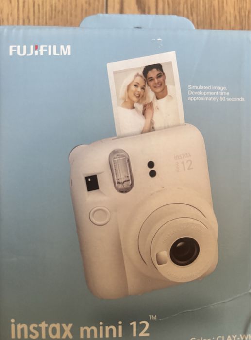 Camera instant Fujifilm Instax Mini 12, alb argila