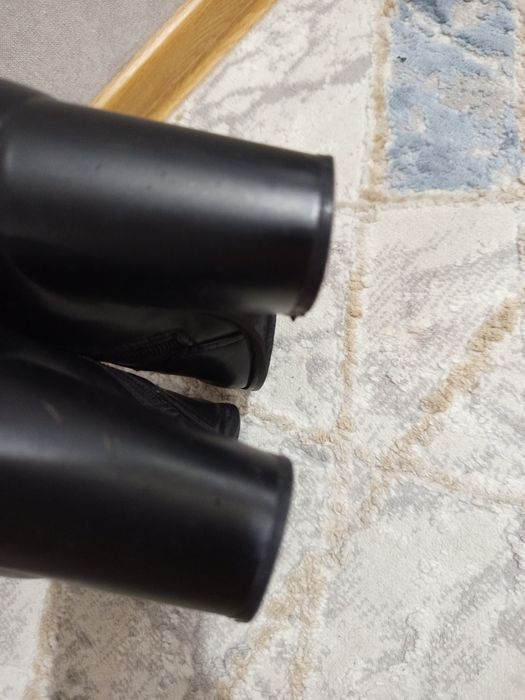 Продам женскую обувь