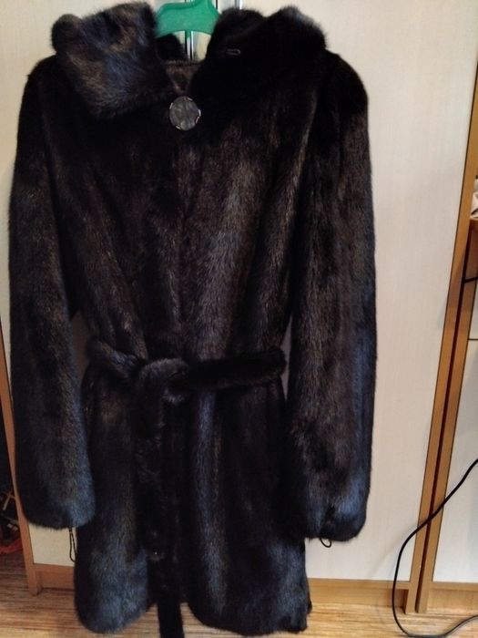 Шуба норковая б.у.