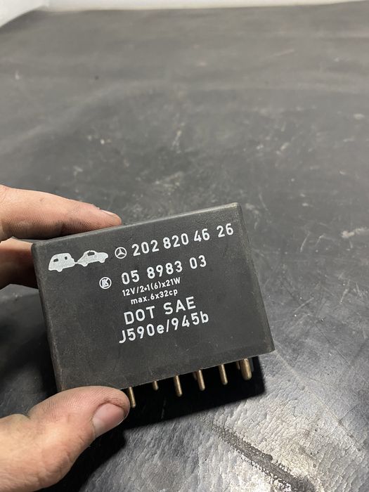 Modul releu Mercedes C class 2028204626