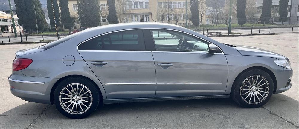 Volkswagen Passat CC
