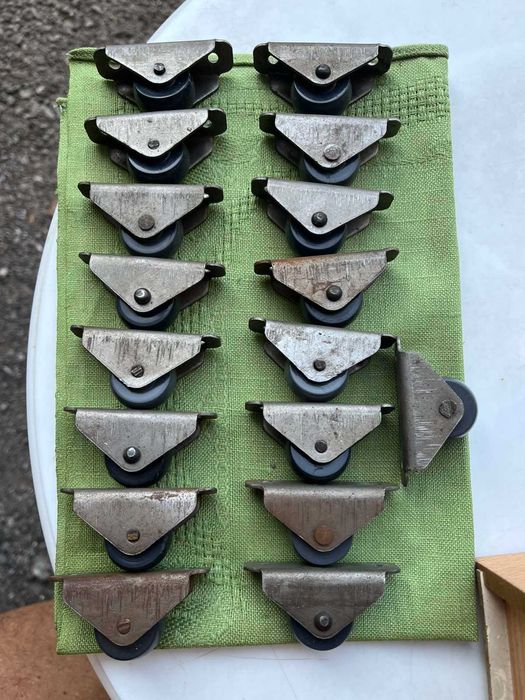 колелца за мебели