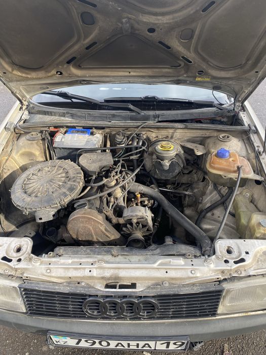 Ауди 80 1988 года