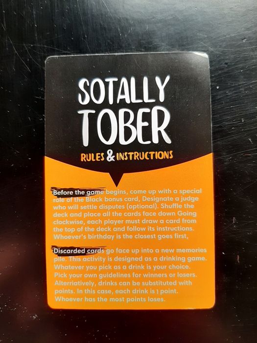 Парти игра с карти "Sotally Tober". Подходяща за забавления и събирани
