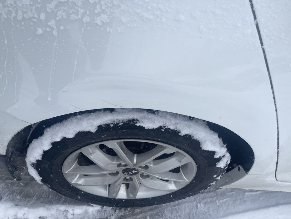 диск с шинами R16 Kia K5 оргинал