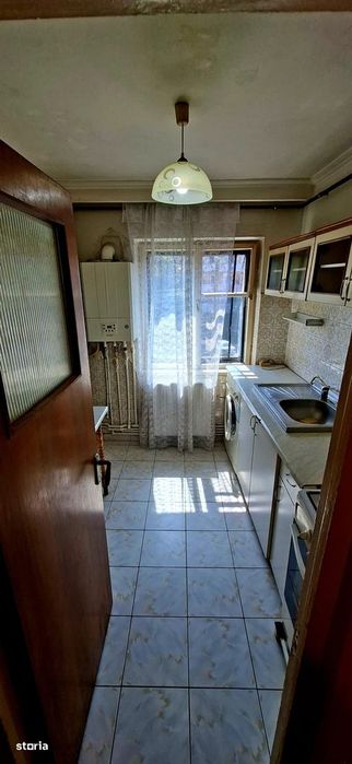 2 camere Trivale , Decomandat / Centrală , Amplasament EXCELENT