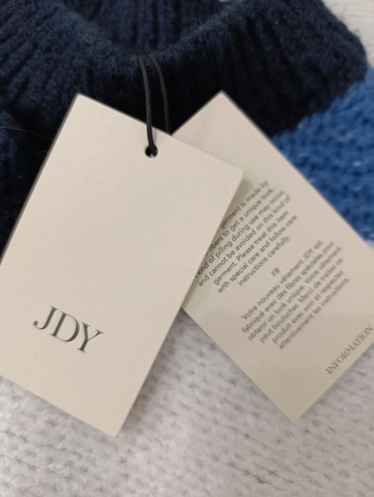 Pulover damă deosebit