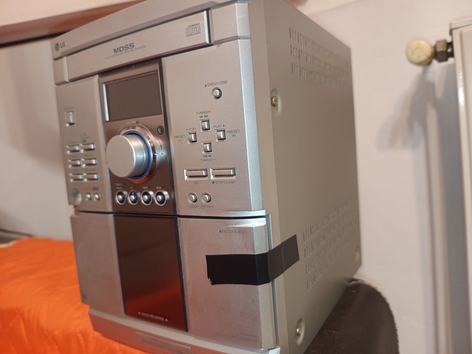 Mini sistem LG celetie