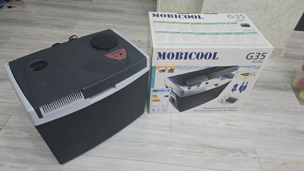 Автохолодильник Mobicool 35л