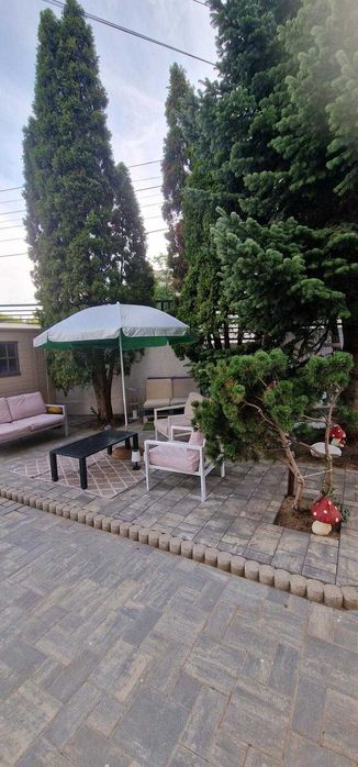 Apartament  2 camere, 64 mp si balcon 10 mp, curte mare