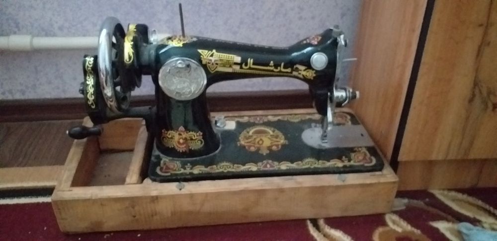 Ruchnoy tikish mashina