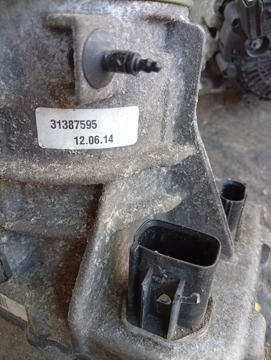 Електрохидравлична помпа volvo v70